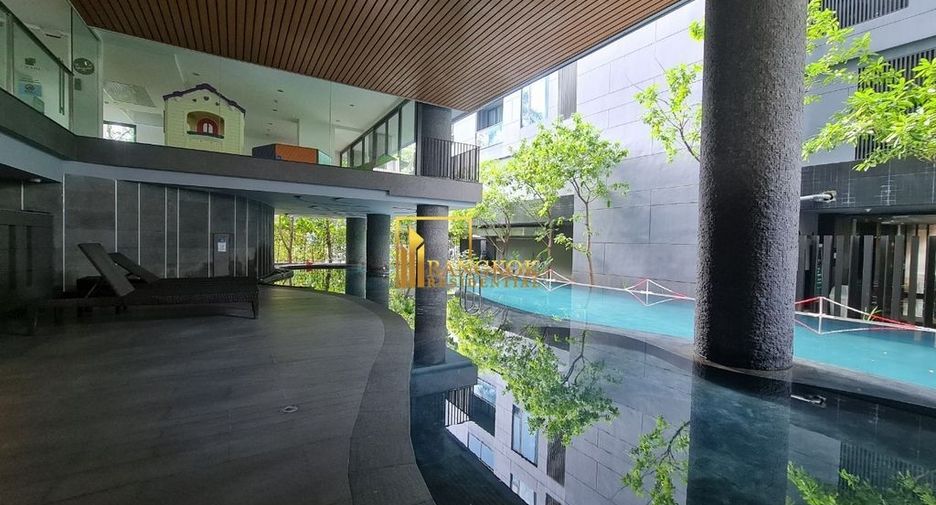 For rent 3 bedrooms apartment in Watthana, Bangkok