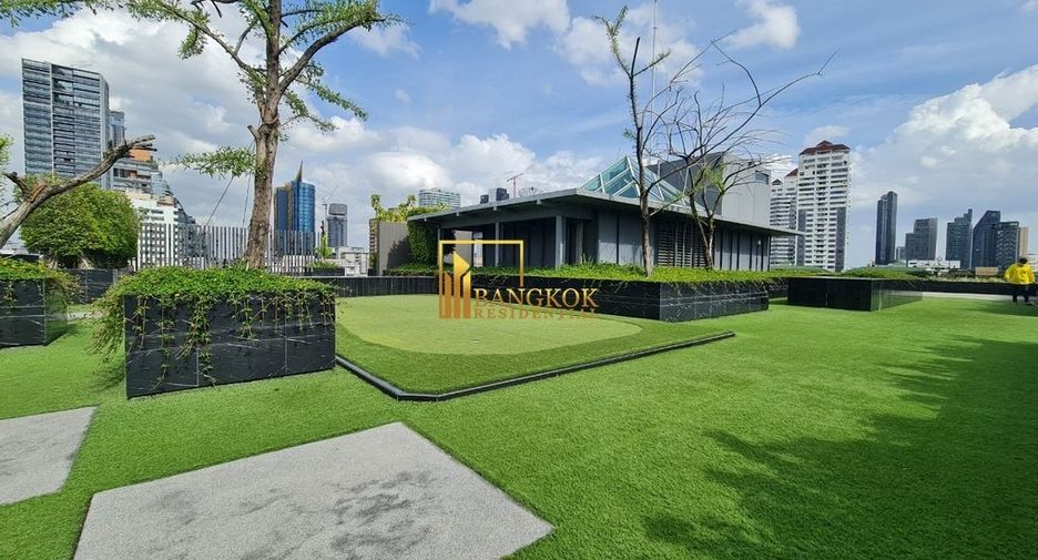 For rent 3 bedrooms apartment in Watthana, Bangkok