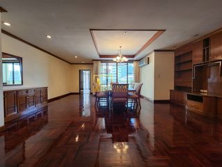 出租 4 卧室 公寓式住宅 在 Watthana, 曼谷