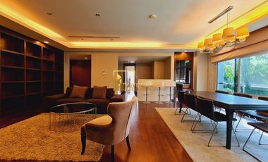 For rent 3 bedrooms apartment in Yan Nawa, Bangkok
