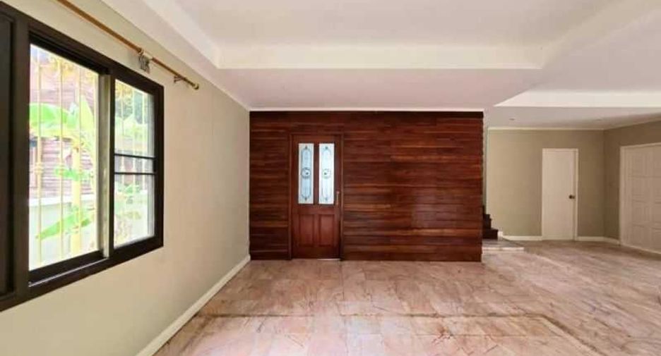 For sale 3 bed house in Mueang Chachoengsao, Chachoengsao
