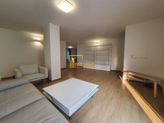 For rent 3 bedrooms apartment in Watthana, Bangkok