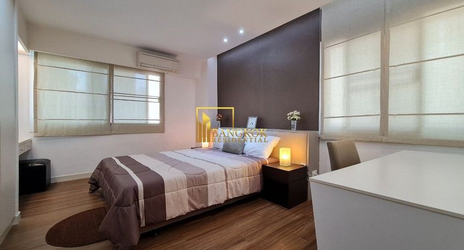 For rent 3 bedrooms apartment in Watthana, Bangkok