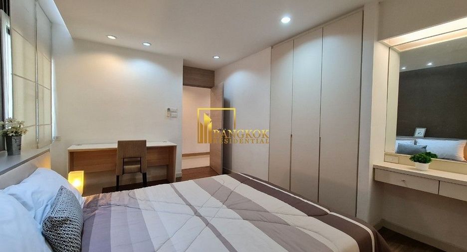 For rent 3 bedrooms apartment in Watthana, Bangkok