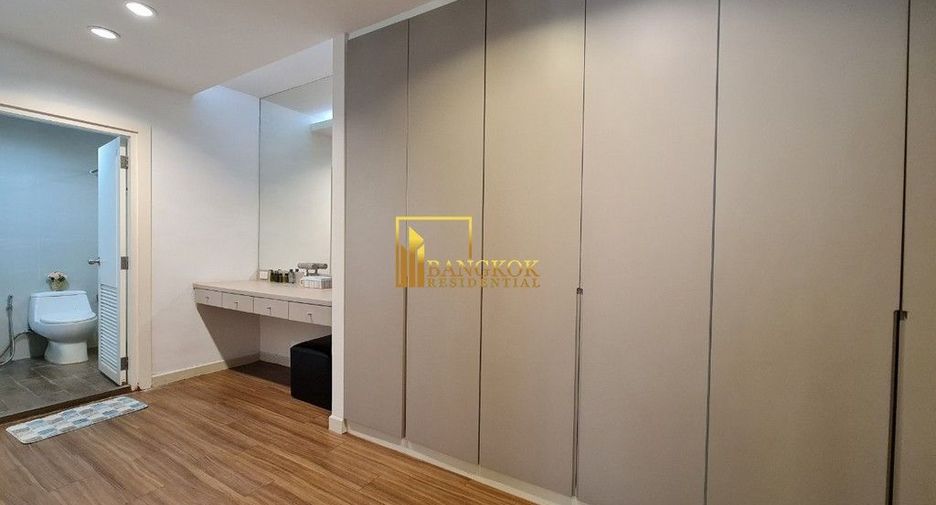For rent 3 bedrooms apartment in Watthana, Bangkok