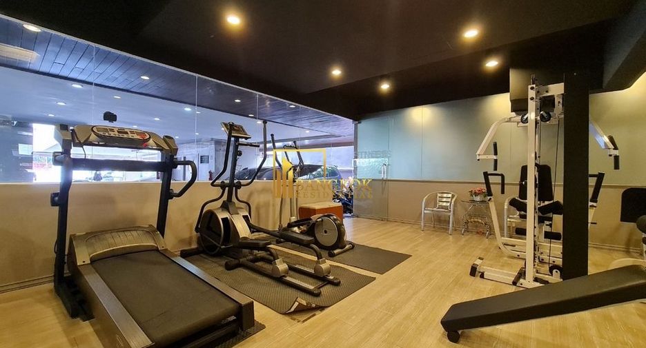 For rent 3 bedrooms apartment in Watthana, Bangkok