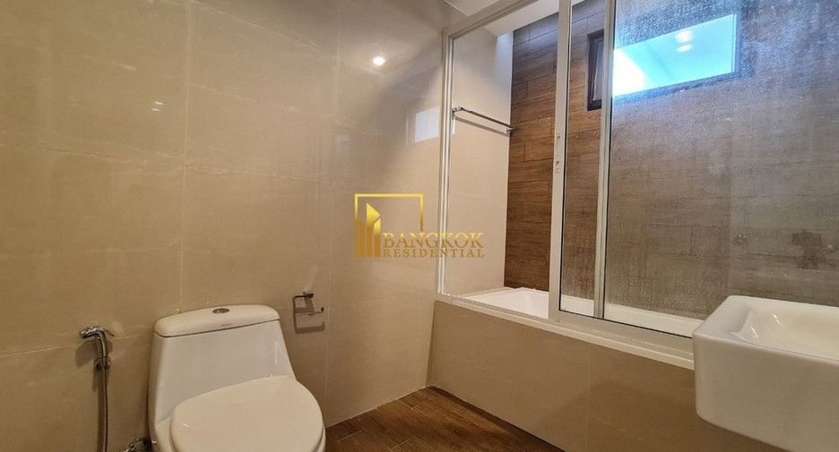 For rent 3 bedrooms apartment in Watthana, Bangkok