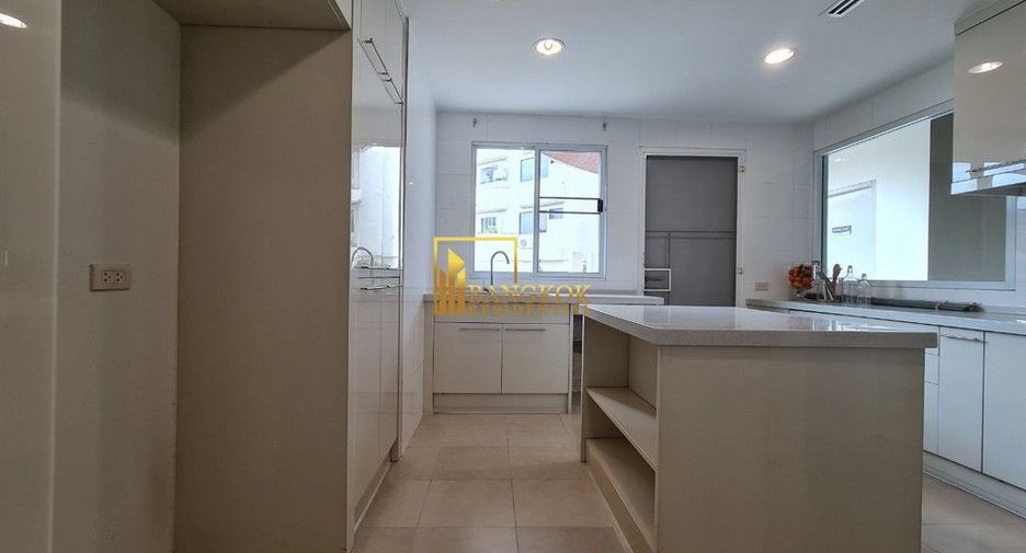 Apartment zur Miete mit 3 Zimmer in Watthana, Bangkok