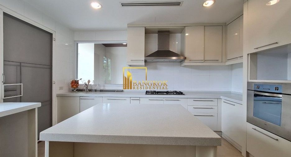 Apartment zur Miete mit 3 Zimmer in Watthana, Bangkok
