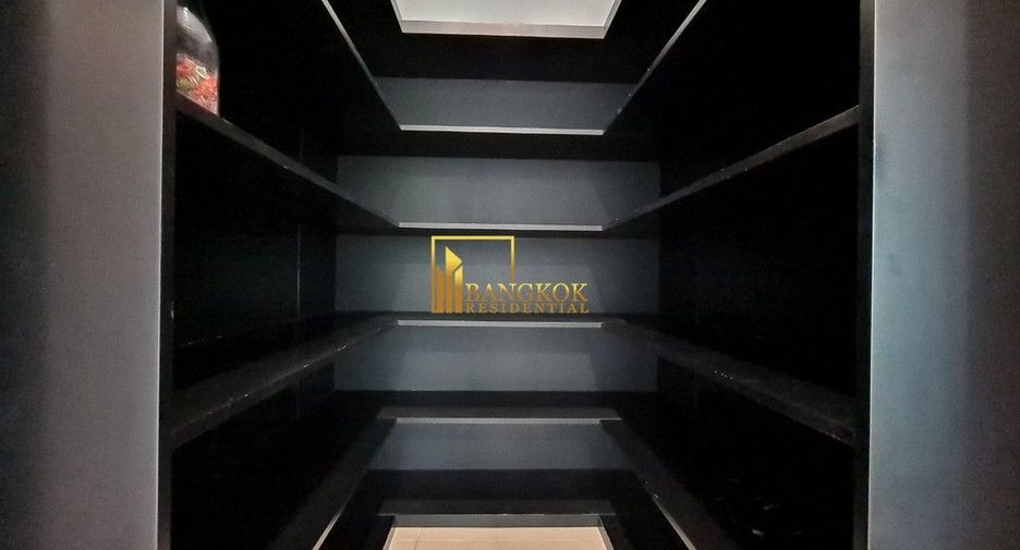 Apartment zur Miete mit 3 Zimmer in Watthana, Bangkok