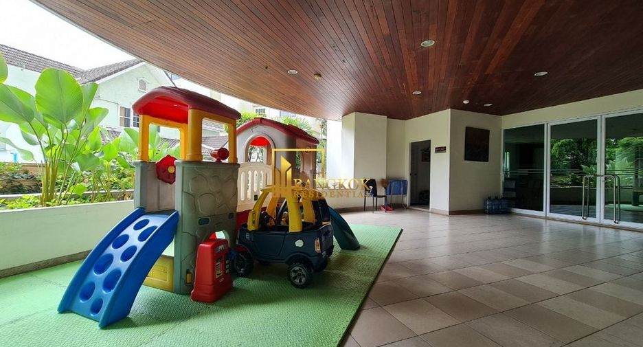Apartment zur Miete mit 3 Zimmer in Watthana, Bangkok
