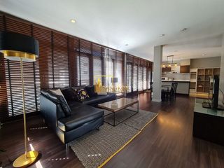 À louer 2 chambres appartement à Khlong Toei, Bangkok