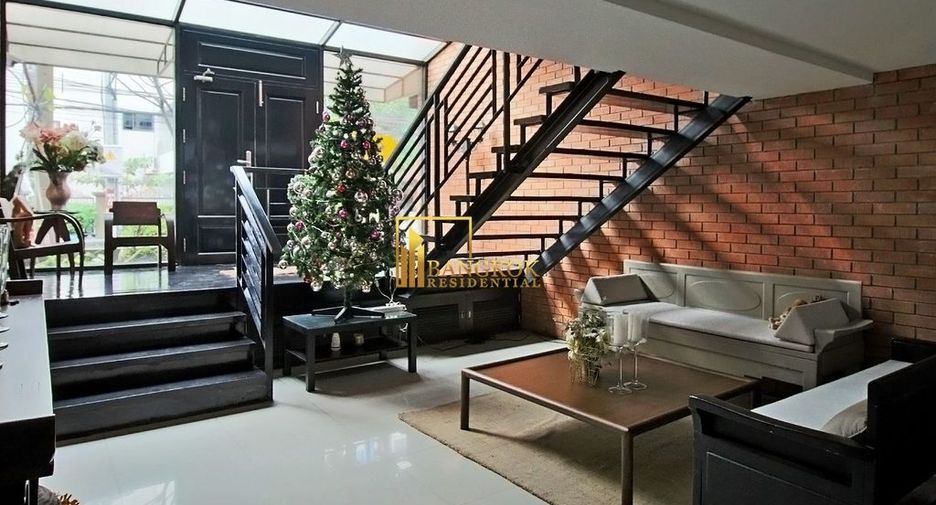 À louer 2 chambres appartement à Khlong Toei, Bangkok