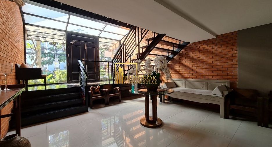 À louer 2 chambres appartement à Khlong Toei, Bangkok