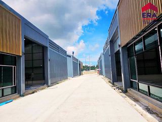 For sale warehouse in Mueang Chon Buri, Chonburi