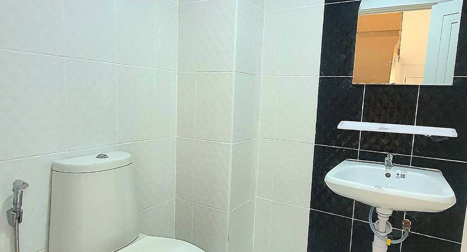 For sale 4 Beds townhouse in Bang Yai, Nonthaburi