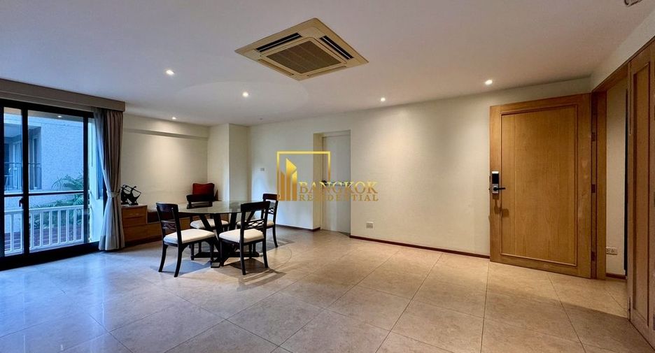 For rent 2 bedrooms apartment in Pathum Wan, Bangkok