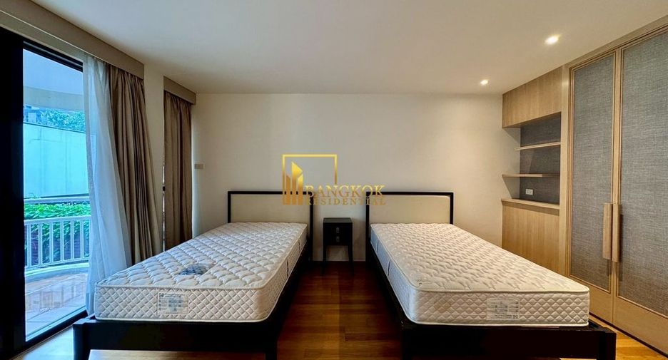 For rent 2 bedrooms apartment in Pathum Wan, Bangkok