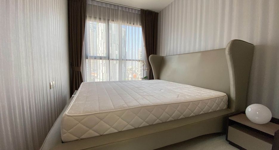 For rent 2 bedrooms condo in Khlong Toei, Bangkok