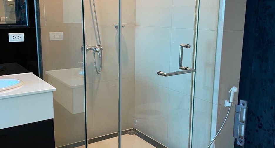 Продажа 1 кровать кондо в Патхум Щан, Бангкок