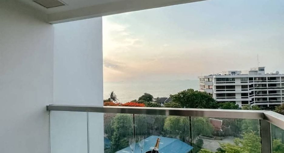 For sale 2 bedrooms condo in North Pattaya, Pattaya