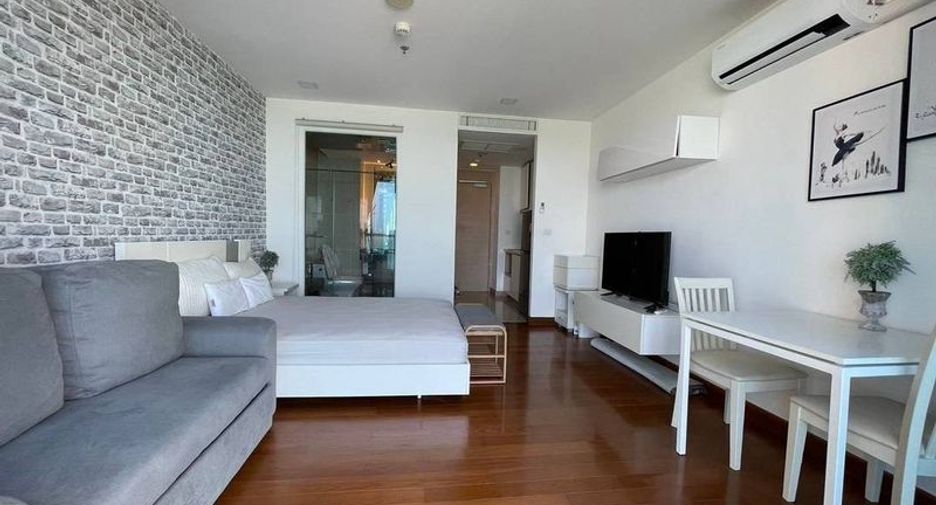 For sale 2 bedrooms condo in North Pattaya, Pattaya