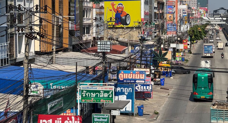 出售 商业空间 在 Mueang Samut Prakan, Samut Prakan
