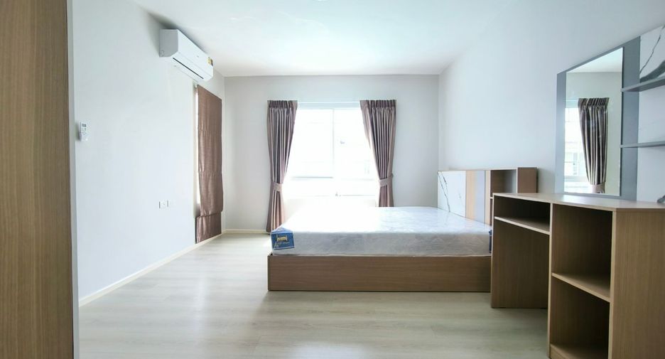 For rent 2 bedrooms townhouse in Bang Phli, Samut Prakan
