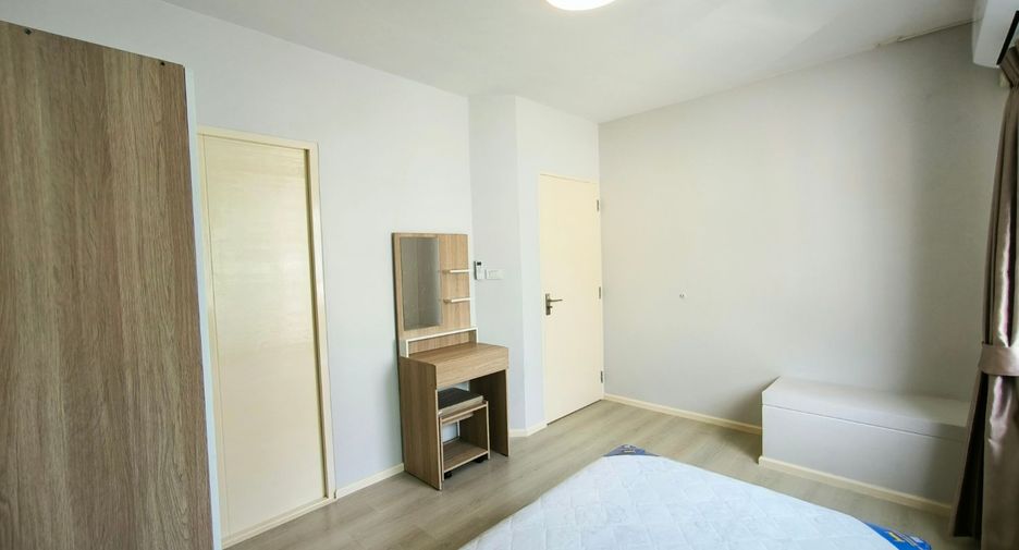 For rent 2 bedrooms townhouse in Bang Phli, Samut Prakan