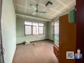 Haus zum Kauf mit 3 Zimmer in Watthana, Bangkok
