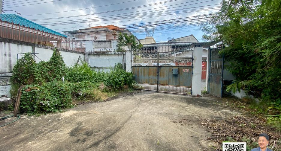 出售 3 卧室 独立屋 在 Watthana, 曼谷