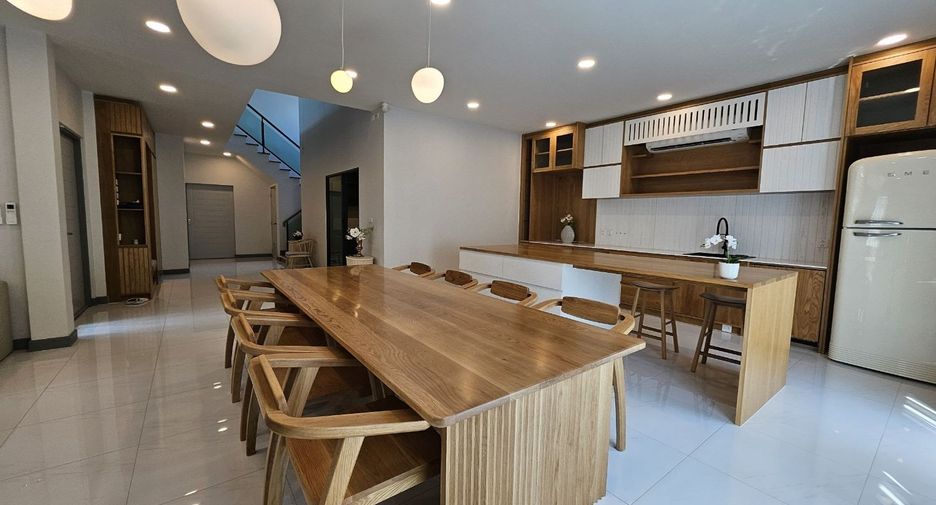 For rent そして for sale 5 Beds house in Bang Phli, Samut Prakan