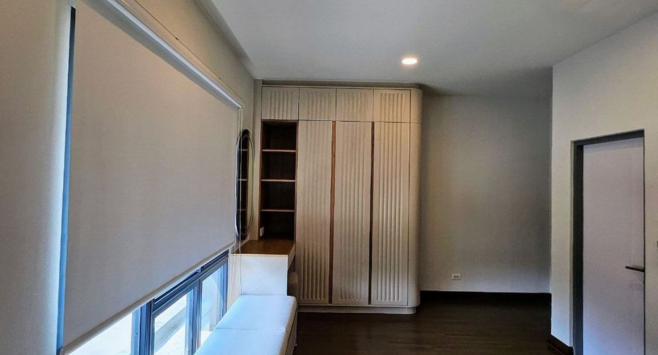 For rent そして for sale 5 Beds house in Bang Phli, Samut Prakan