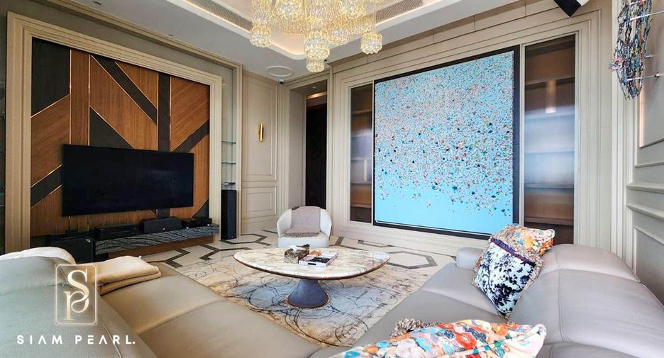 For sale 3 bed condo in Khlong San, Bangkok