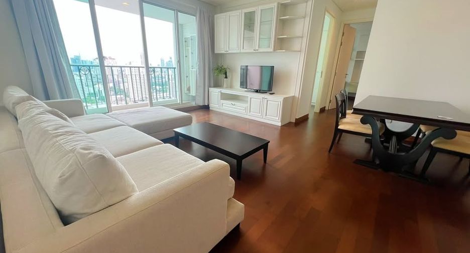 For rent 4 Beds condo in Watthana, Bangkok
