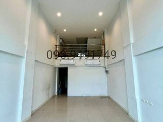 For rent 2 bedrooms townhouse in Bang Na, Bangkok