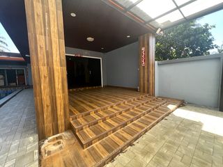 For sale 7 Beds house in Mueang Krabi, Krabi