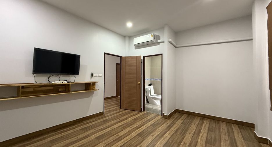 For sale 7 bedrooms house in Mueang Krabi, Krabi