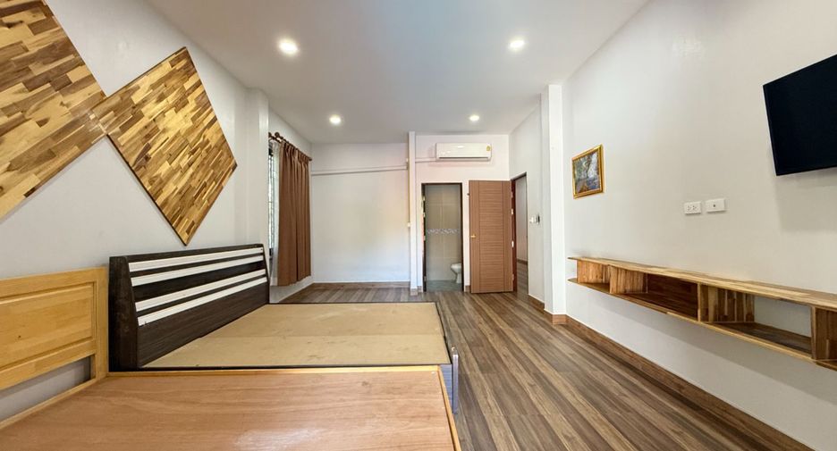 For sale 7 bedrooms house in Mueang Krabi, Krabi