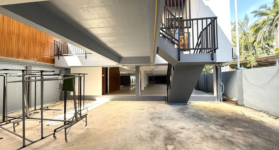 For sale 7 bedrooms house in Mueang Krabi, Krabi