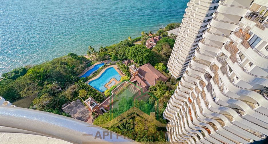 For sale 2 ベッドルーム condo in Bang Lamung, Chonburi