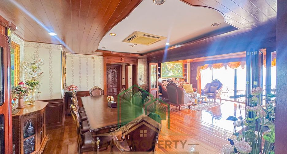 For sale 2 ベッドルーム condo in Bang Lamung, Chonburi