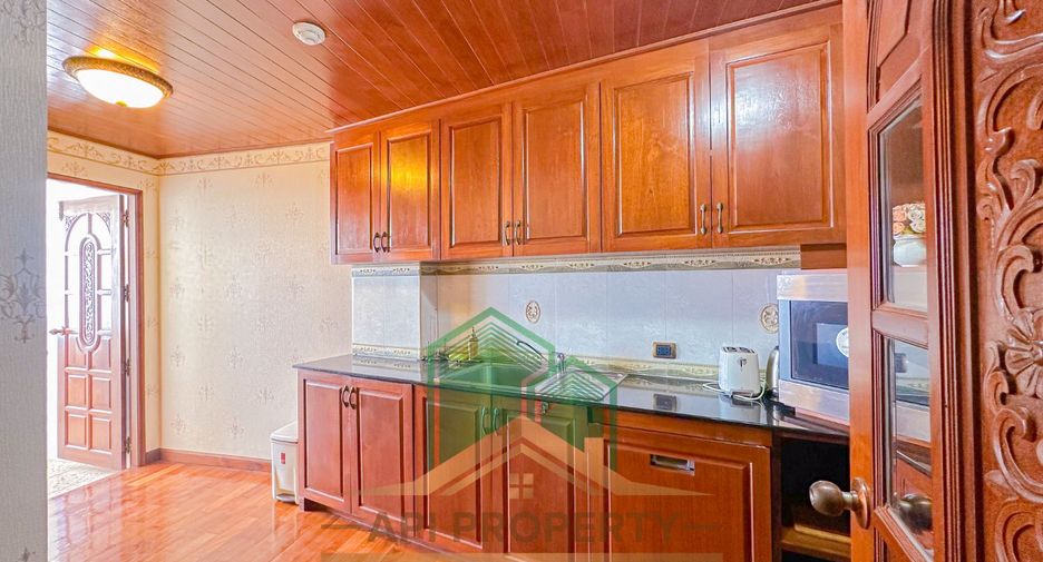 For sale 2 ベッドルーム condo in Bang Lamung, Chonburi