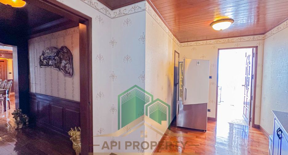 For sale 2 ベッドルーム condo in Bang Lamung, Chonburi
