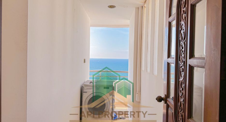 For sale 2 ベッドルーム condo in Bang Lamung, Chonburi