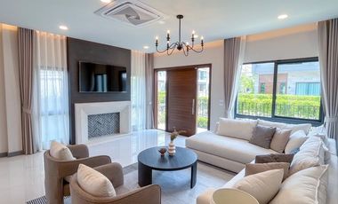 Haus zum Kauf mit 5 Zimmer in Bang Phli, Samut Prakan