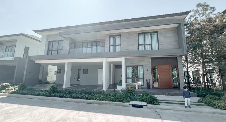 For sale 5 ベッドルーム house in Bang Phli, Samut Prakan