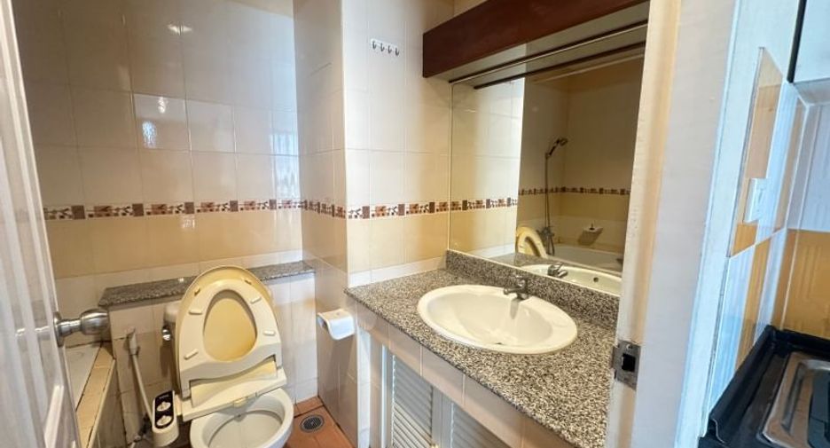 For rent 1 bed condo in Si Racha, Chonburi