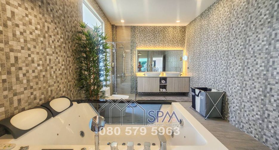For sale 5 bedrooms villa in Hua Hin, Prachuap Khiri Khan