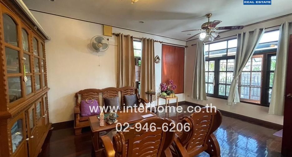 For sale 4 bed house in Pak Kret, Nonthaburi